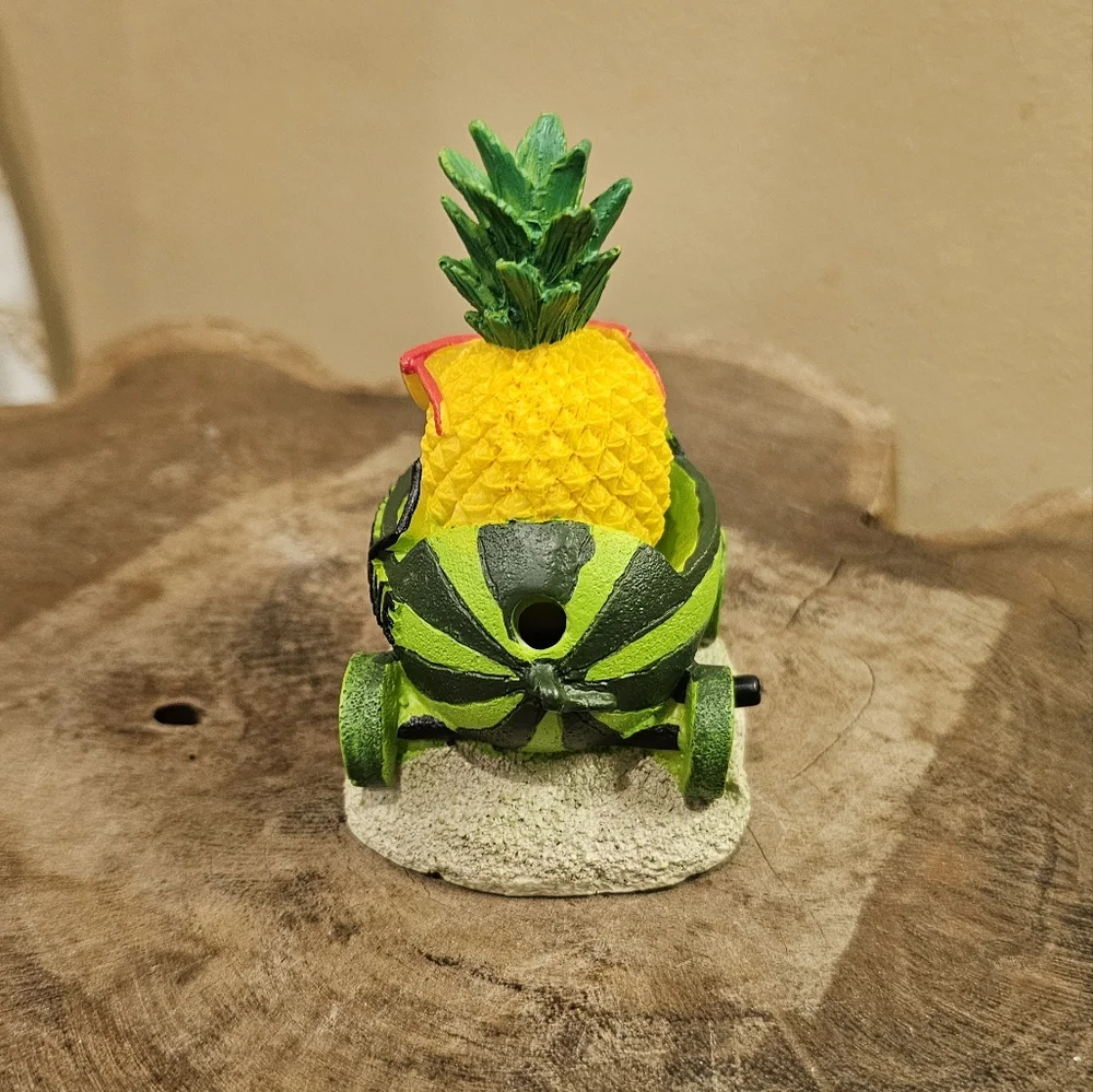 Top Fin Pineapple Watermelon Fish Decor Bundle